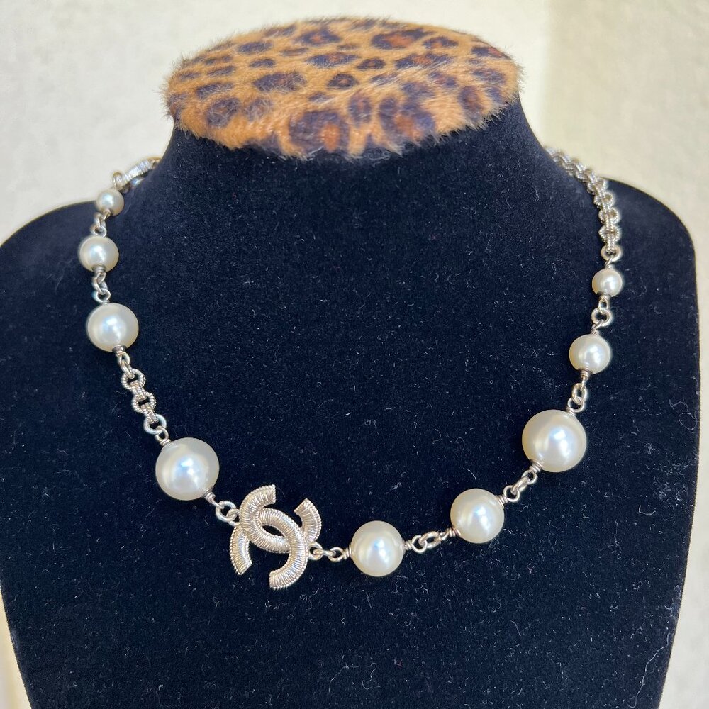 Chanel Choker with Pearls